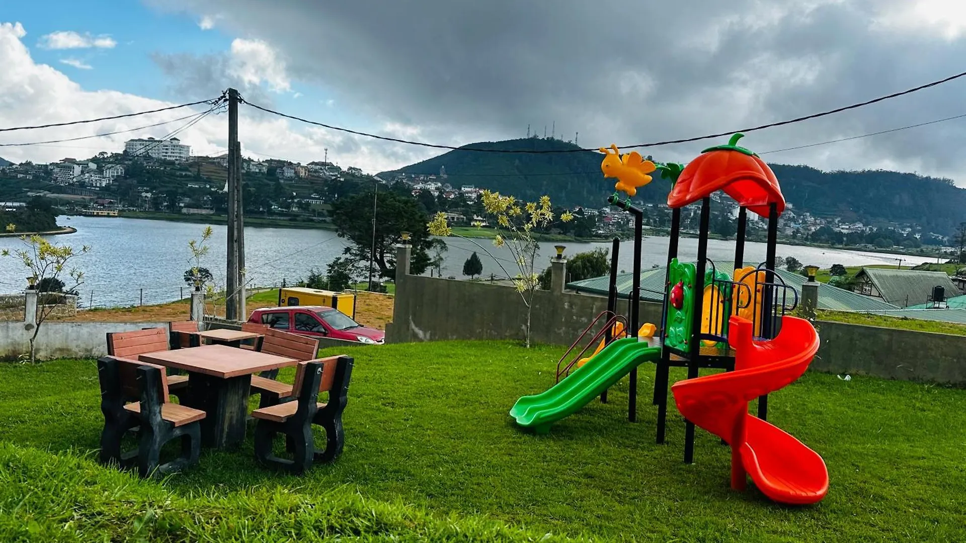 Queens Lake Cabin Nuwara Eliya 5*,